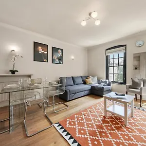 1 Bed Executive Near Liverpool Street Station Free Wifi By Aparts , Londres Royaume-Uni