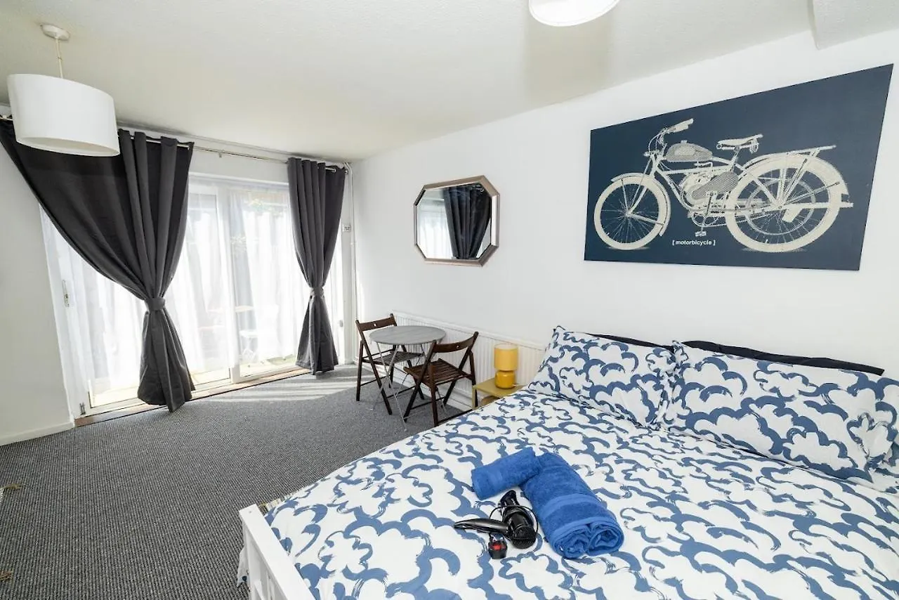 Séjour chez l'habitant Nice Rooms In Mile End Londres Royaume-Uni